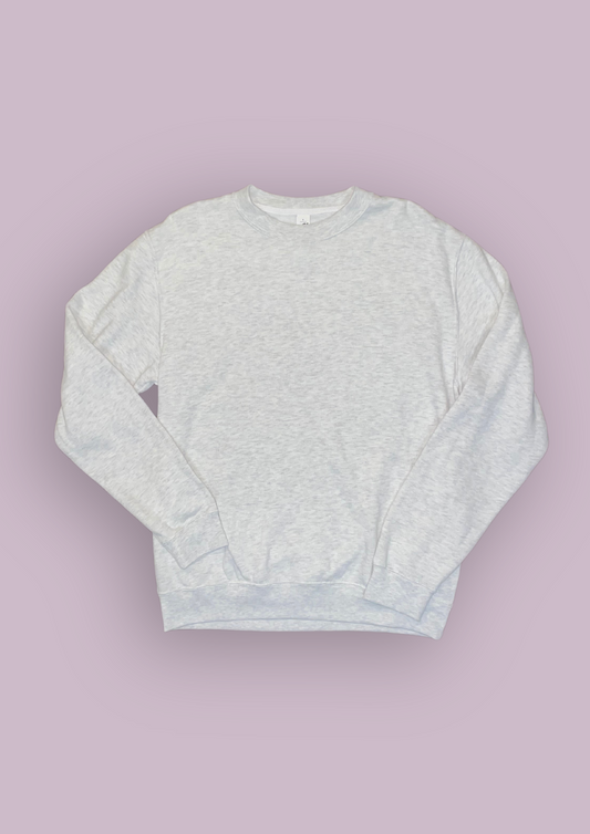 Photo produit d'un sweat gris de face. 